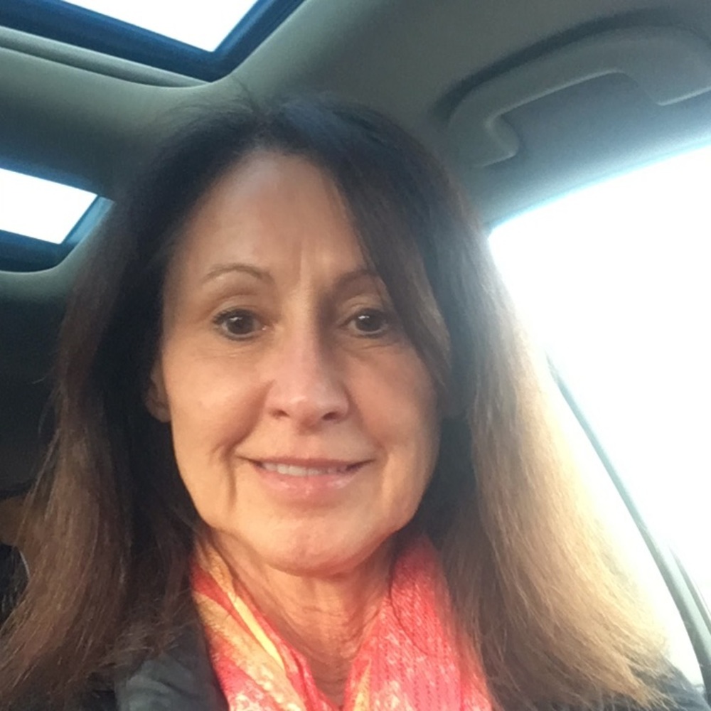 Meet your Posher, Deborah